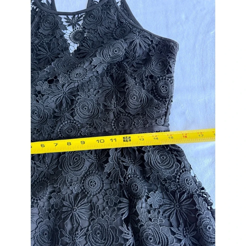 White House Black Market Crochet Halter Lace Midi Dress Size 6 Whimsigoth Gothic